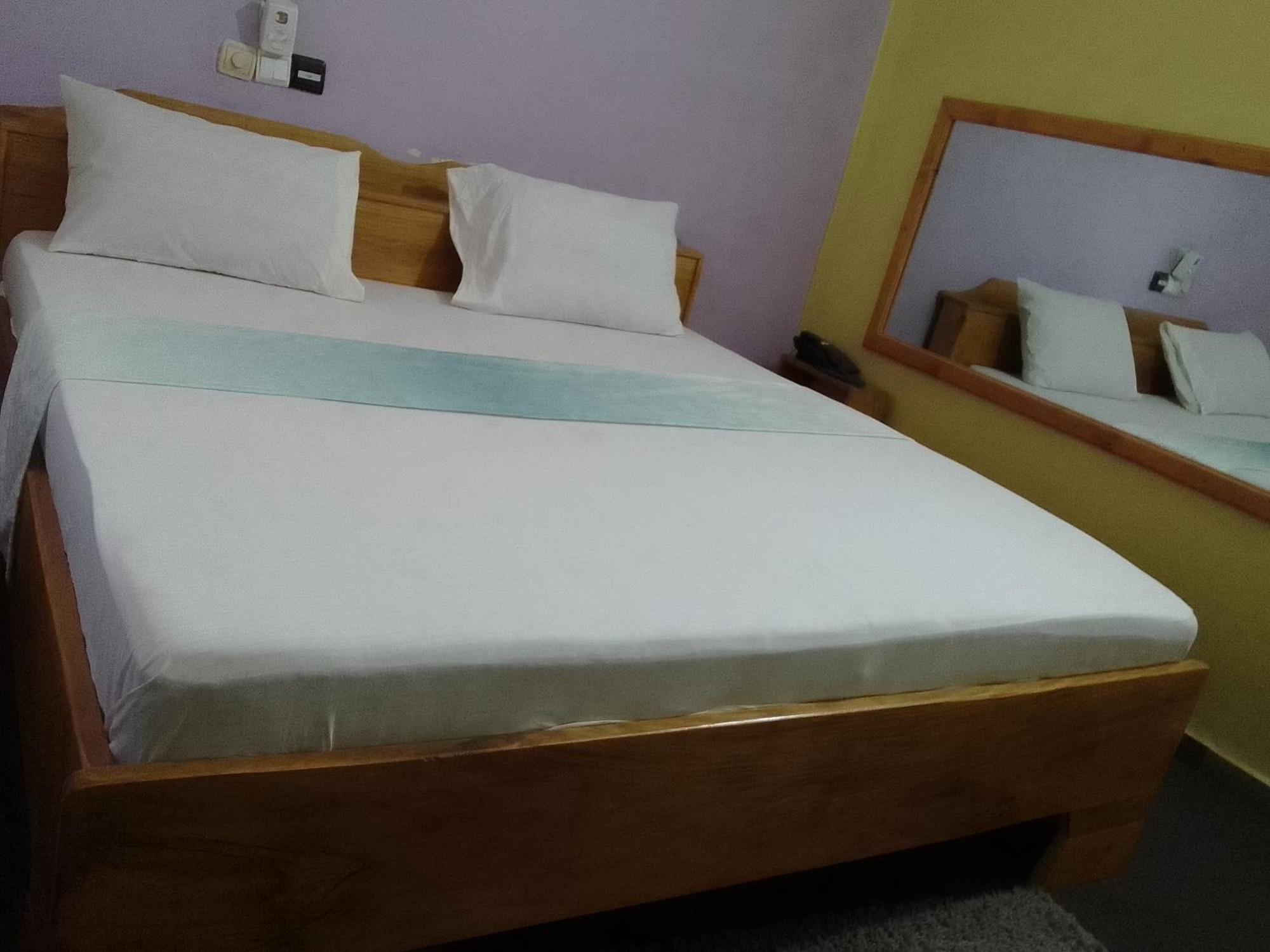 Chambre Classique Котону Екстериор снимка